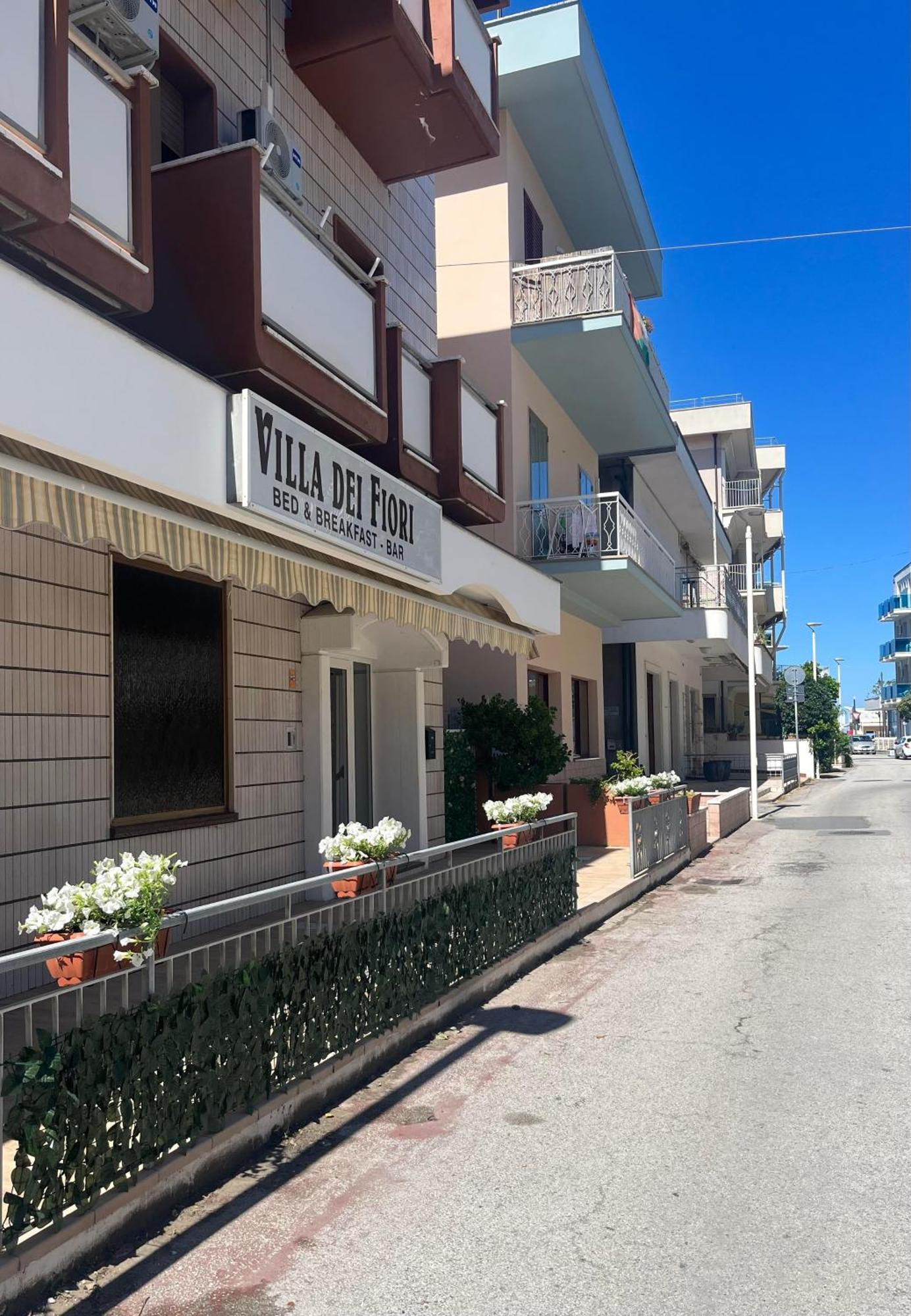 Villa Dei Fiori Bellaria-Igea Marina Esterno foto